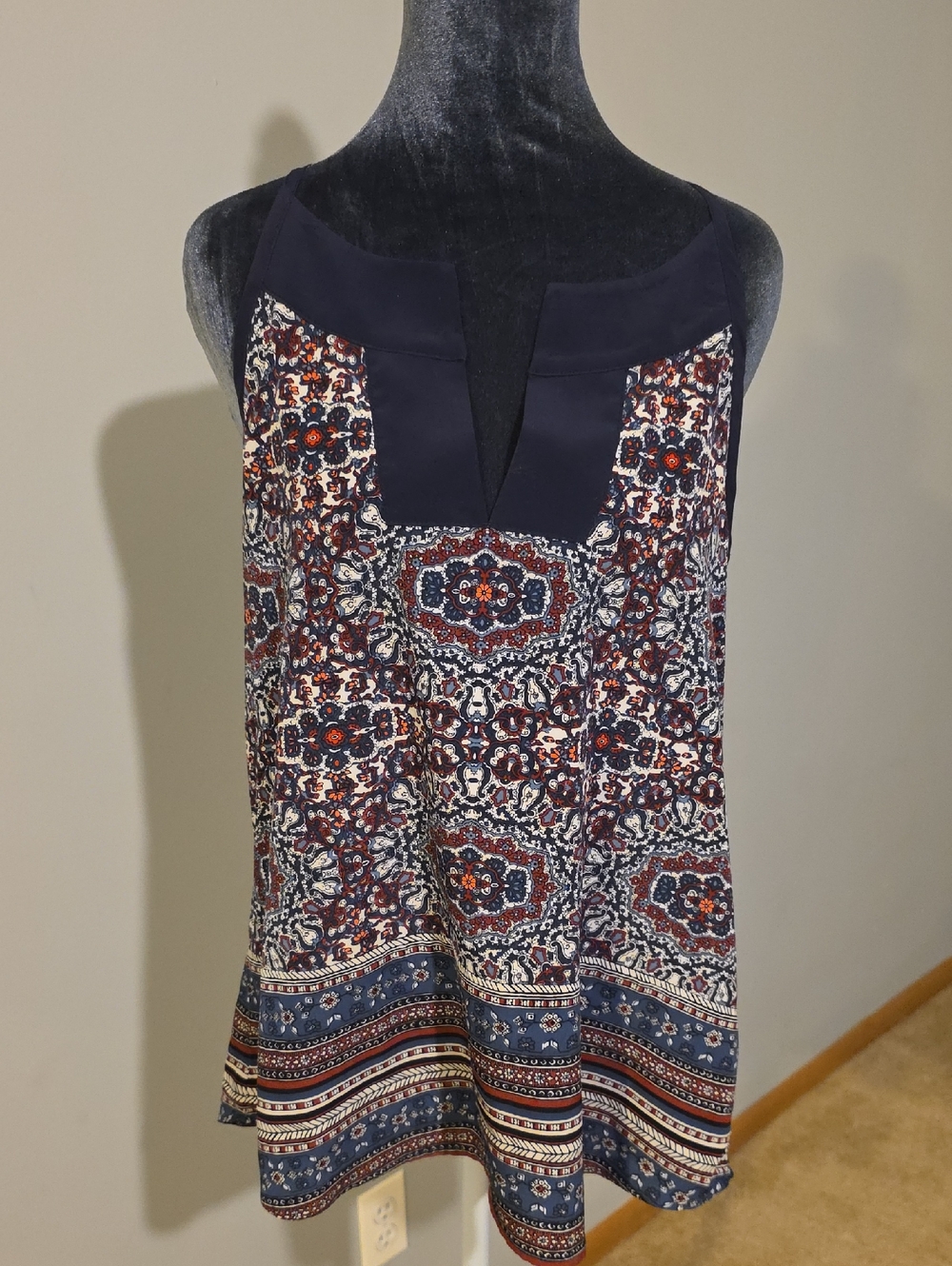 Athleta Women's Medium Paisley Medallion Halter Top Tassel Tie